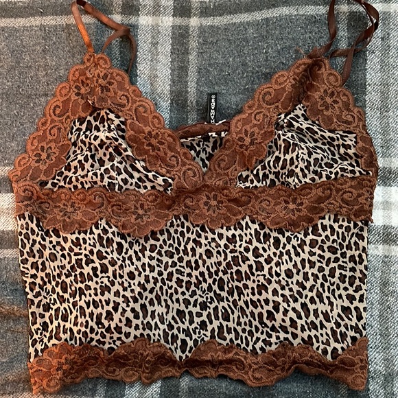 Urban Outfitters Tops - Brown lace and cheetah print crop tank top Size L